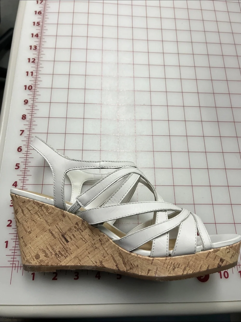 Kelly & KATIE NIB Summer Bridal Leather White Strappy Cork 3.5